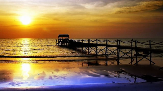 米乐集团:乒乓球台面什么面好